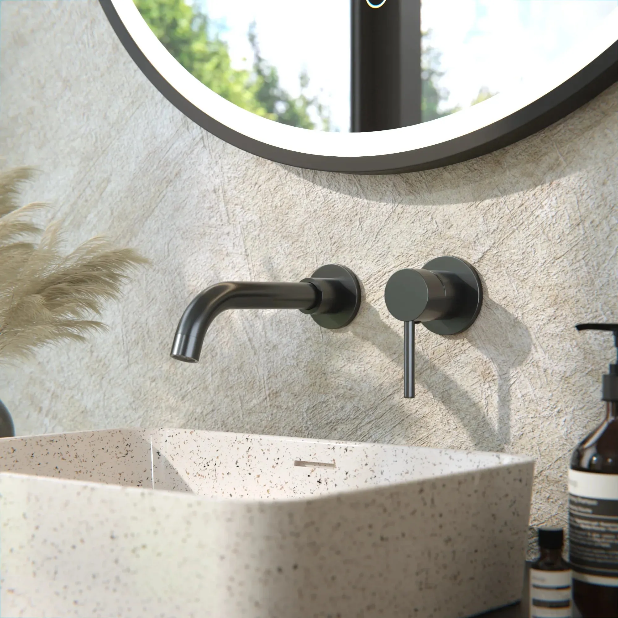 Robinet mural finition gun metal