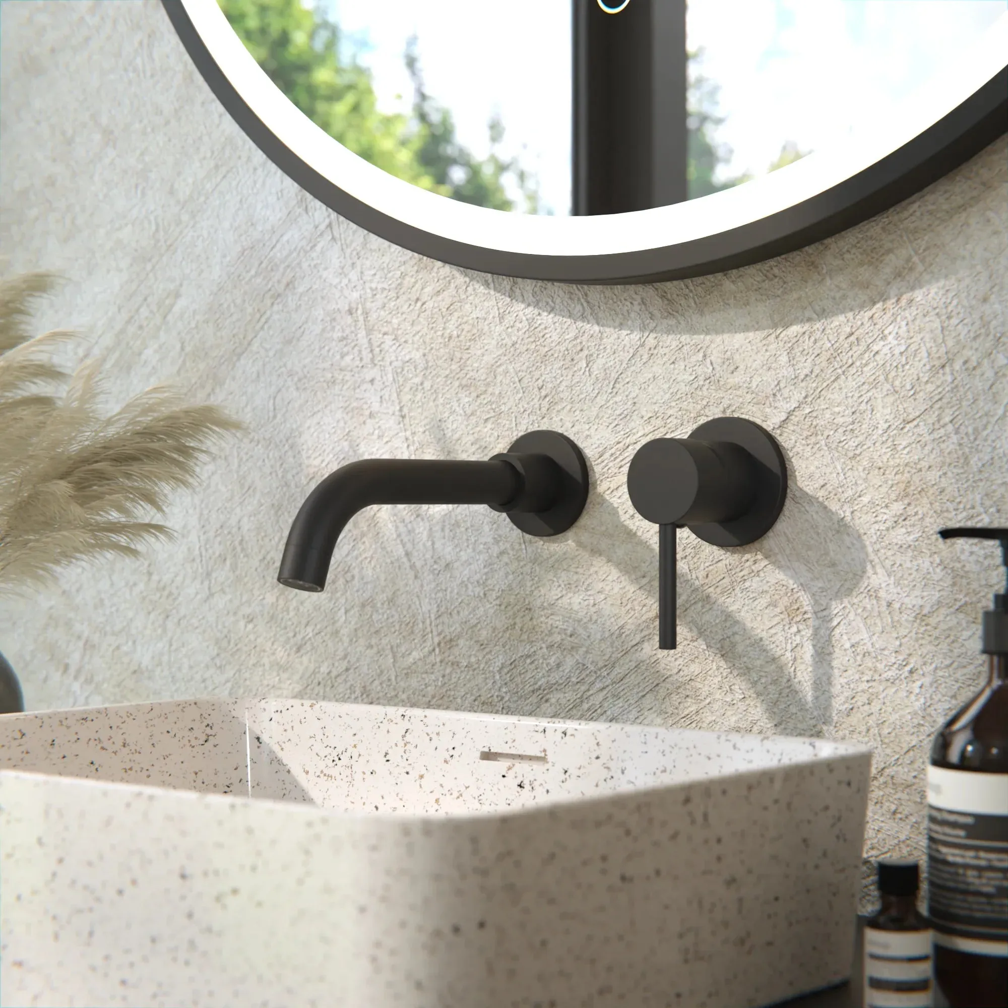 Robinet mural noir mat